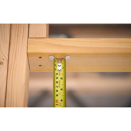 STANLEY® FATMAX® XTREME™ 8M/26’ (32MM WIDE) TAPE MEASURE